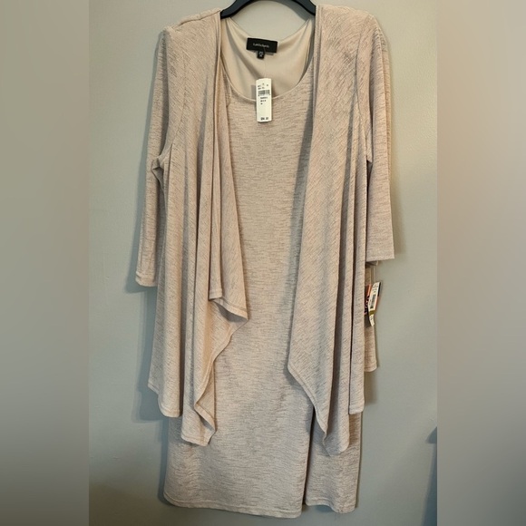 NWT R&M Richards Beige Jacket Mock Dress Size 14 - Picture 2 of 11